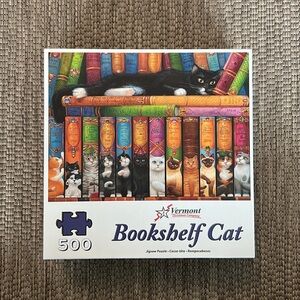 Bookshelf Cat by Vermont Christmas Company 500 Piece Puzzle